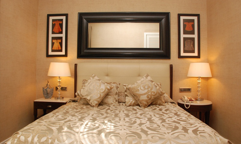 Elegance Hotel İnternational